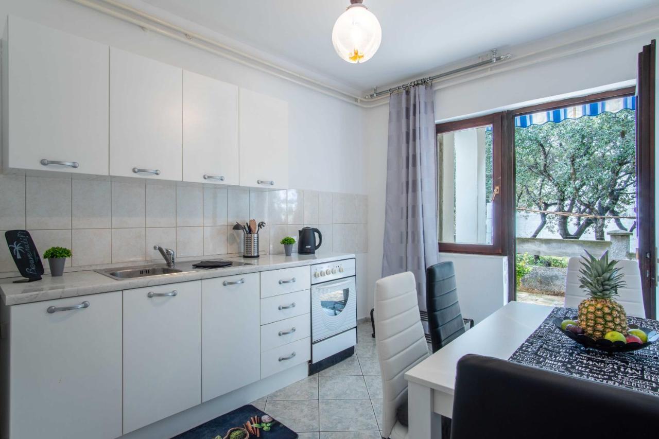 Ostaric Apartment Mandre Exterior foto