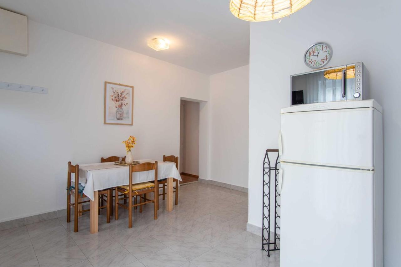 Ostaric Apartment Mandre Exterior foto