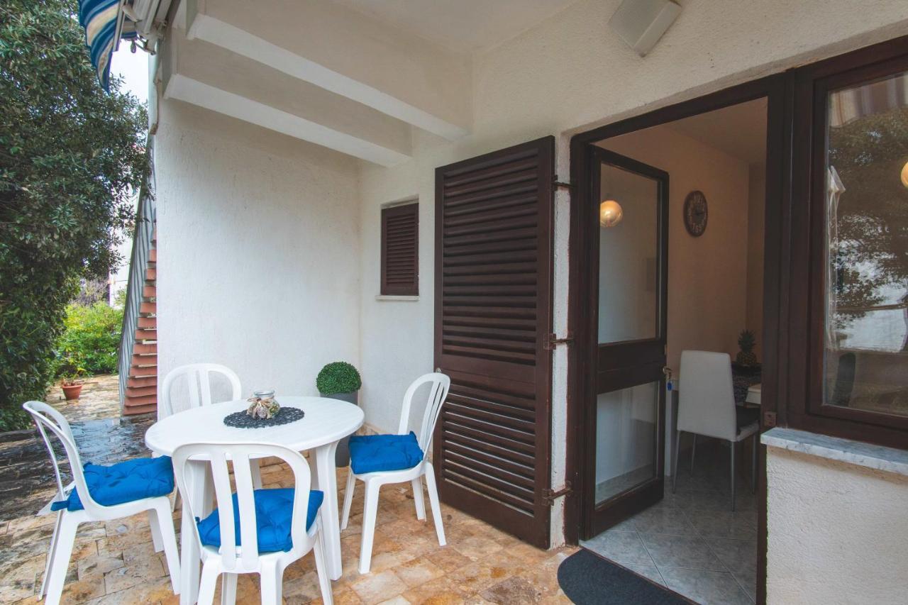 Ostaric Apartment Mandre Exterior foto